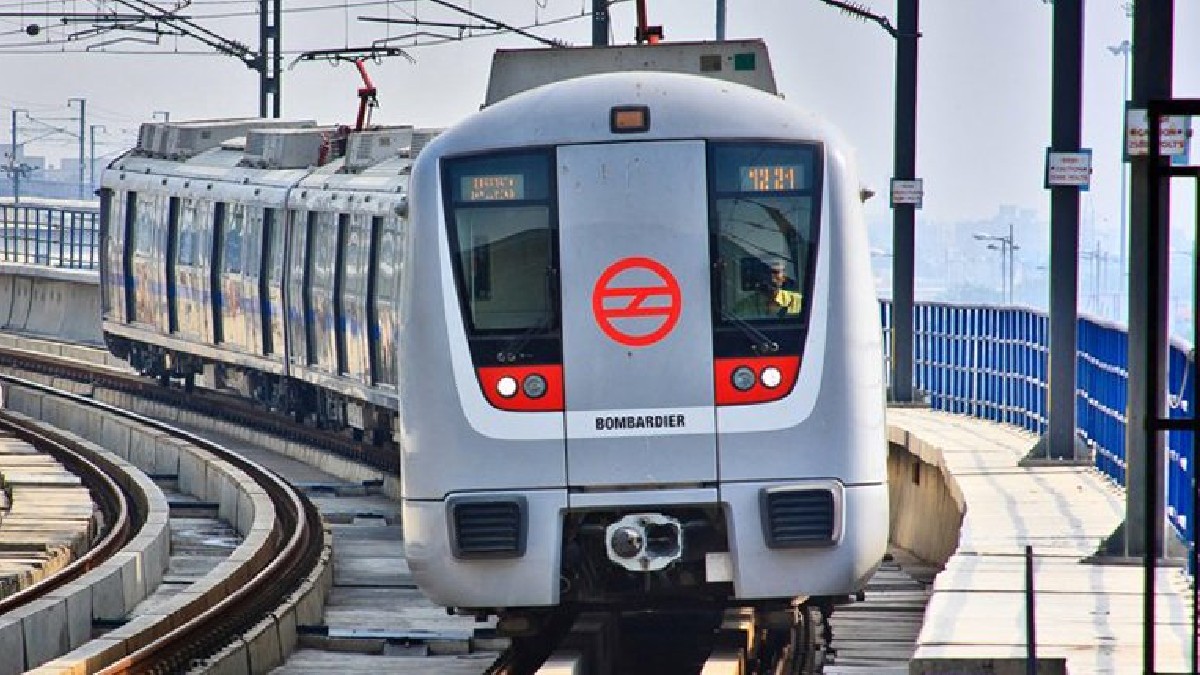 Delhi Metro 20th anniversary Metro operation special exhibition organized । 20 साल की हुई दिल्ली मेट्रो, जानिए कैसे और कितनी बड़ी हो गई NCR की लाइफलाइन