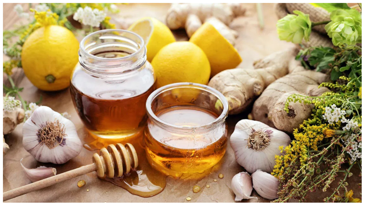 अदरक और शहद से खांसी का इलाज Ginger honey for cough uses benefits in