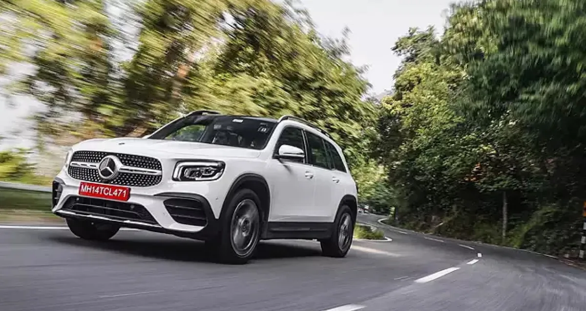 मर्सिडीज-बेंज ने लॉन्च की दमदार 7 सीटर एसयूवी, कीमत जान दांतों तले उंगली दबा लेंगे आप मर्सिडीज-बेंज- India TV Paisa