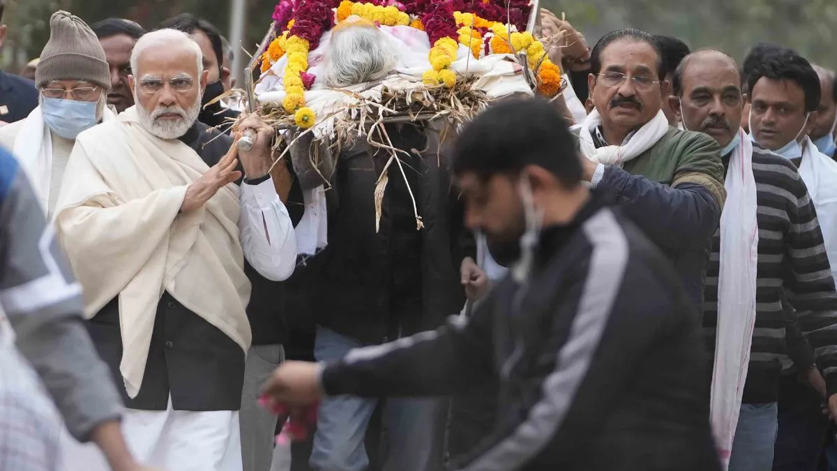ब्लॉग: ‘कर्मयोगी’ मोदी कर्तव्य पथ पर Narendra Modi Blog, Blog on Narendra Modi, Narendra Modi Hiraben- India TV Hindi