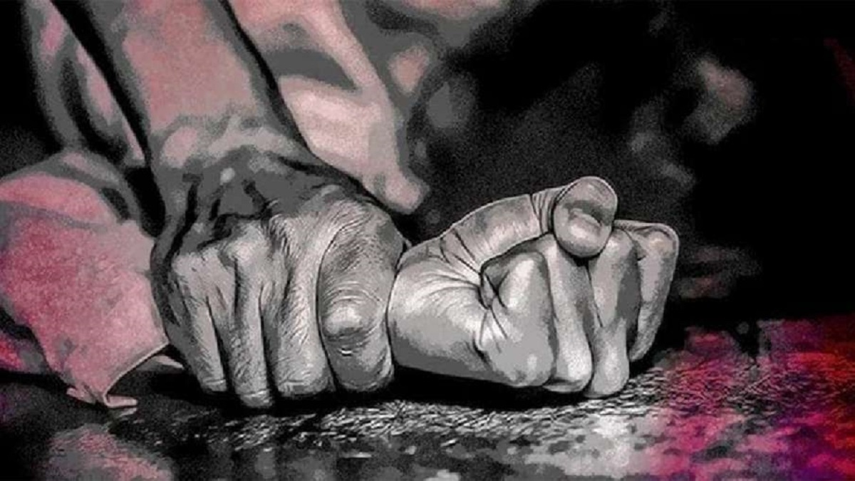 नाबालिग बेटी से बार-बार किया रेप, कोर्ट ने सुनाई आखिरी सांस तक कैद की सजा Indore court jailed father till last breath for raping minor daughter in Madhya pradesh