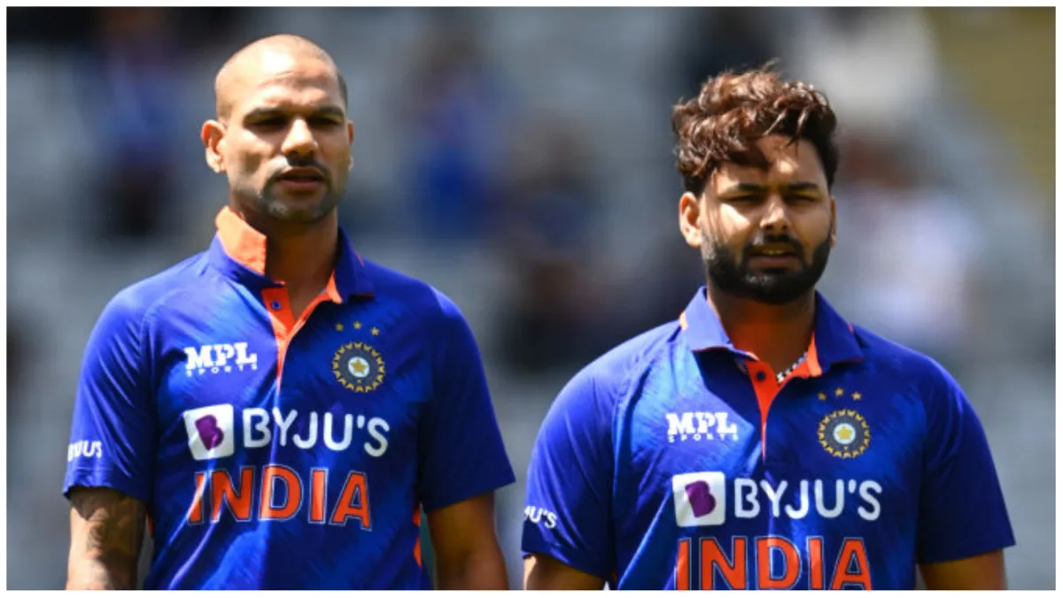 IND vs BAN : ऋषभ पंत क्यों हुए टीम इंडिया से बाहर, हो गया बड़ा खुलासा Rishabh Pant and Shikhar Dhawan - India TV Hindi