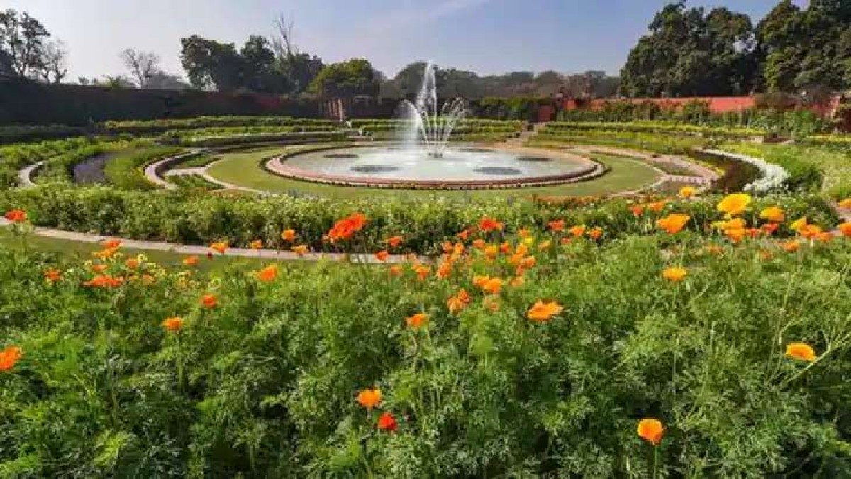 Delhi Rashtrapati Bhavan Mughal Gardens got new identity Name Amrit Udyan राष्ट्रपति भवन में स्थित मुगल गार्डन का बदला नाम, जानिए क्या है नई पहचान