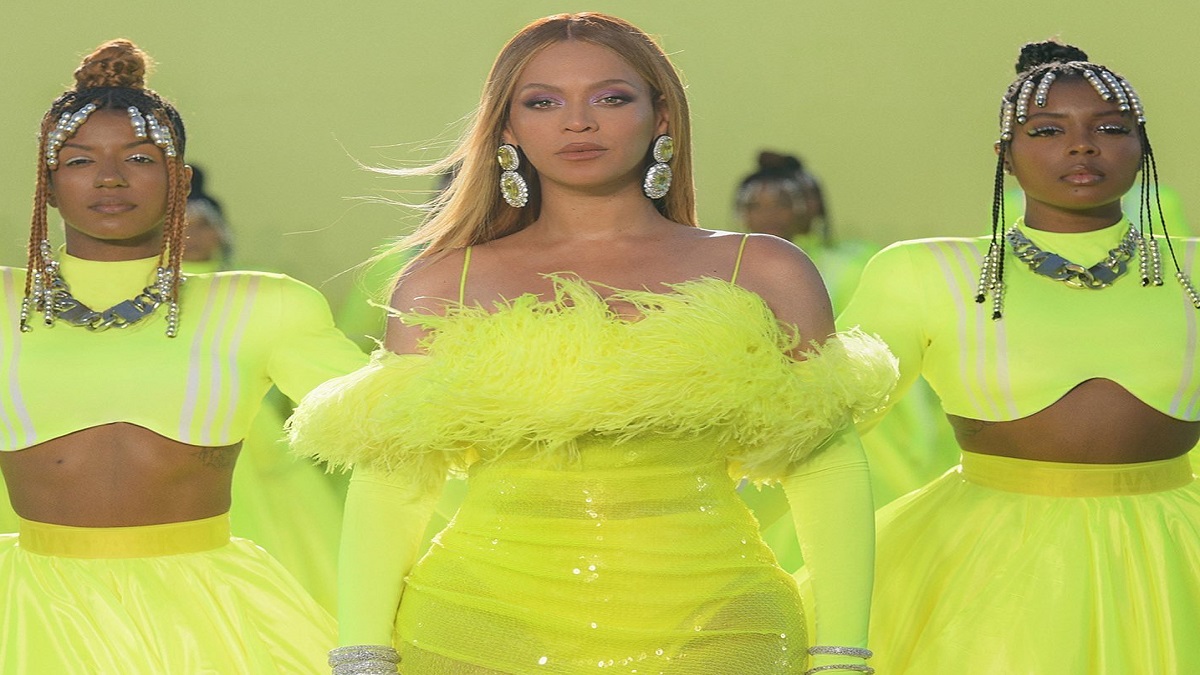 Pop singer Beyonce Returning to the stage after four years performed in ...