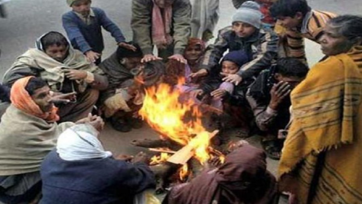 खिली धूप के झांसे में न आएं, बिगड़ने वाला है मौसम, पहाड़ों से मैदानों तक सितम ढाएगी सर्दी, छाएगा घना कोहरा