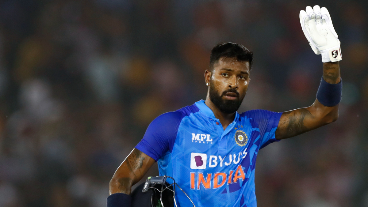 IND vs SL Hardik Pandya may drop Shubman Gill and Deepak Hooda from Playing 11 in 3rd T20 against Sri Lanka | कप्तान हार्दिक के लिए टेंशन बने ये दो खिलाड़ी, तीसरे टी20 में प्लेइंग 11 से करेंगे बाहर