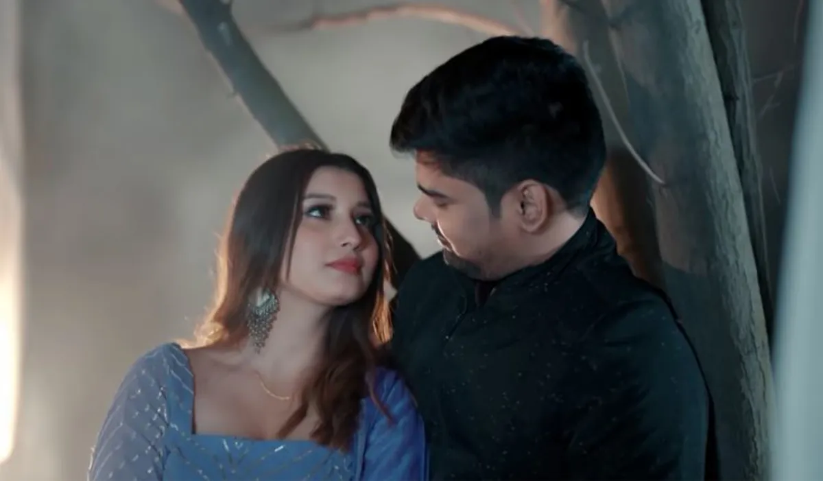 प्यार के एहसास को भोजपुरी गाने से किया बया, मोहब्बत की परिभाषा को दिया नया मोड़ Bhojpuri Song- India TV Hindi