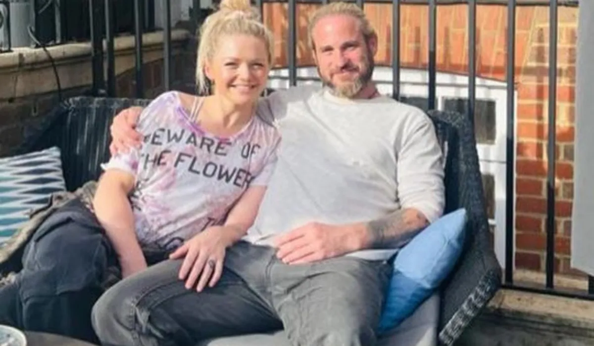 हॉलीवुड सिंगर की हालत कर देगी आंखें नम, मजबूरी में उठाए दिल दहलाने वाले कदम singer hannah spearritt reveal secrets of her struggle life homeless- India TV Hindi