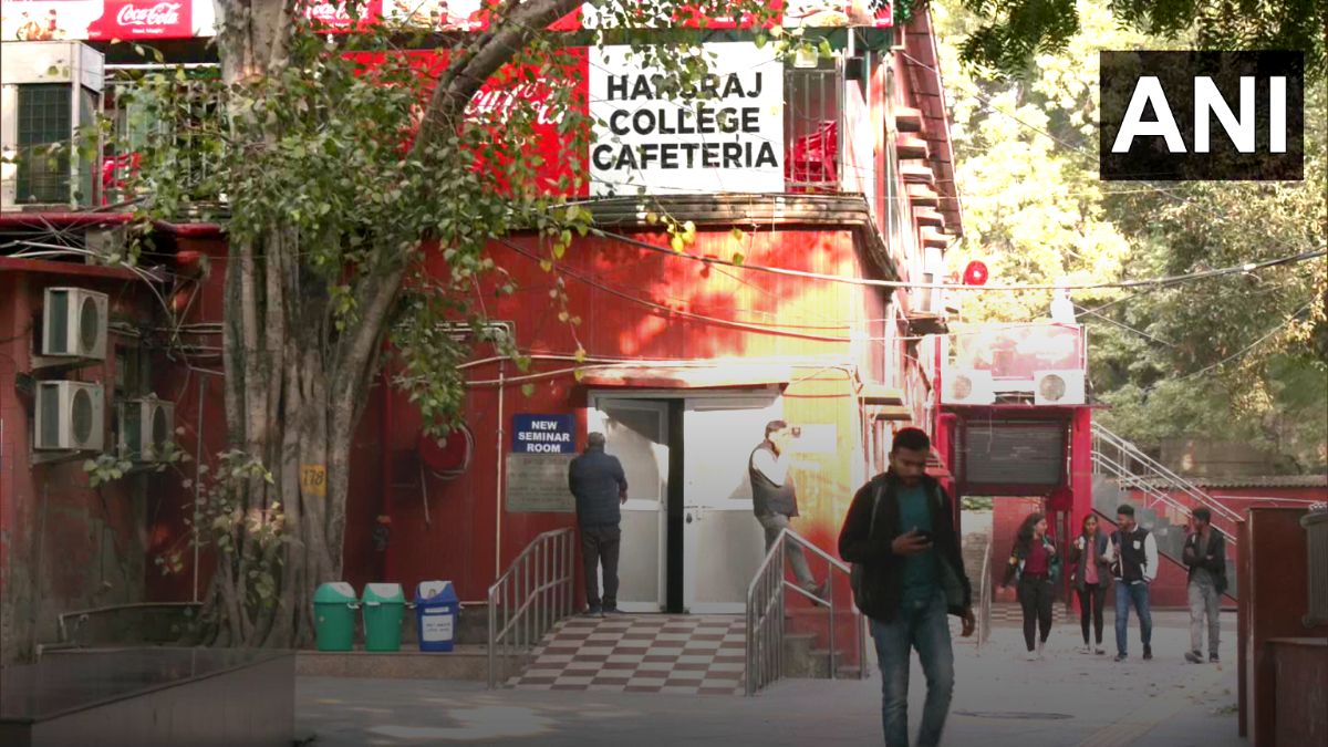 Ban on non-veg food in DU’s Hansraj College only veg will be available in the canteen । DU के हंसराज कॉलेज में नॉनवेज खाने पर लगी रोक, अब कैंटीन में मिलेगा सिर्फ वेज