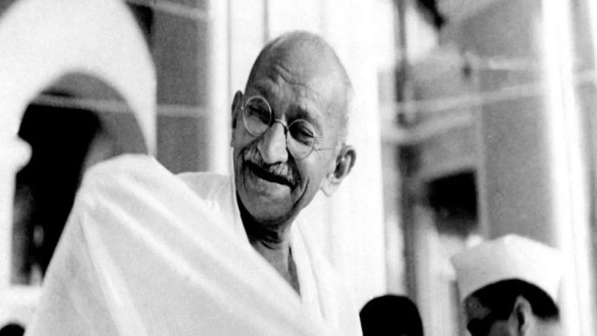 Mahatma Gandhi Death Anniversary: जब महात्मा गांधी ने भारत के अंग्रेजी पत्रकारों की खिल्ली उड़ाई! mahatma gandhi- India TV Hindi