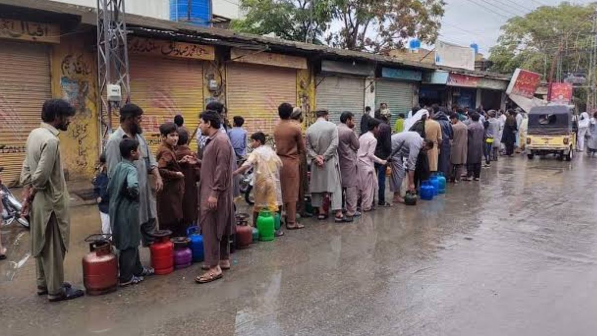 16 including children die of gas leakage incidents in Quetta in Pakistan | कड़ाके की ठंड में जानलेवा बनी गैस, पाकिस्तान के क्वेटा में हुई 16 लोगों की मौत