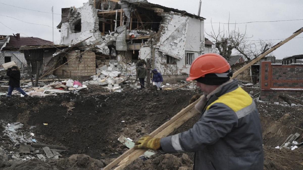Russia Ukraine War: रूस की मिसाइलें बरपा रहीं कहर, हमले में यूक्रेन के 11 लोगों की मौत
