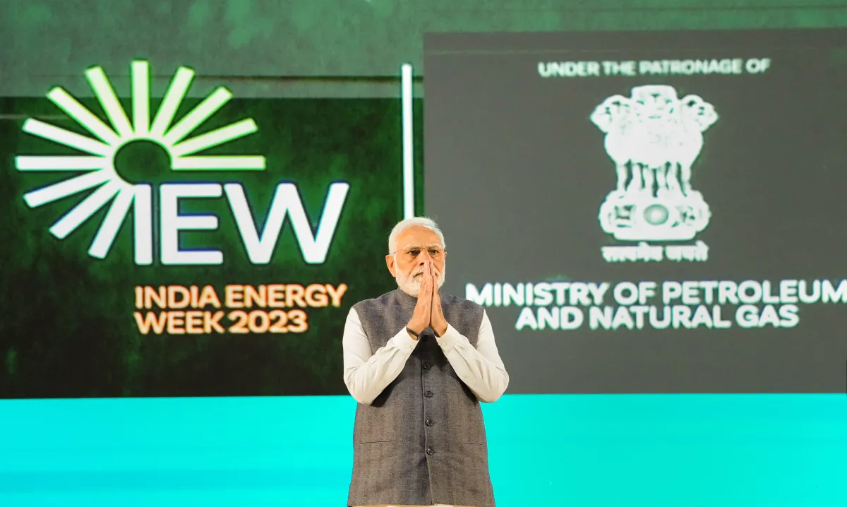 भारत दुनिया में ऊर्जा क्षेत्र में निवेश के लिए सबसे उपयुक्त स्थान, वैश्विक निवेशक इस मौके को चूकें नहीं: प्रधानमंत्री प्रधानमंत्री नरेंद्र मोदी- India TV Hindi