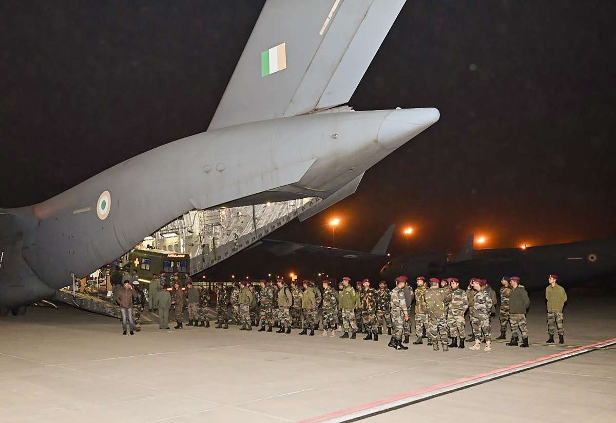 2 aircraft with 6 tons of emergency relief material & medical team reached Syria & Turkey6 टन आपातकालीन राहत सामग्री व मेडिकल दल के साथ 2 विमान पहुंचे सीरिया और तुर्की, पूरी दुनिया में भारत की सराहना