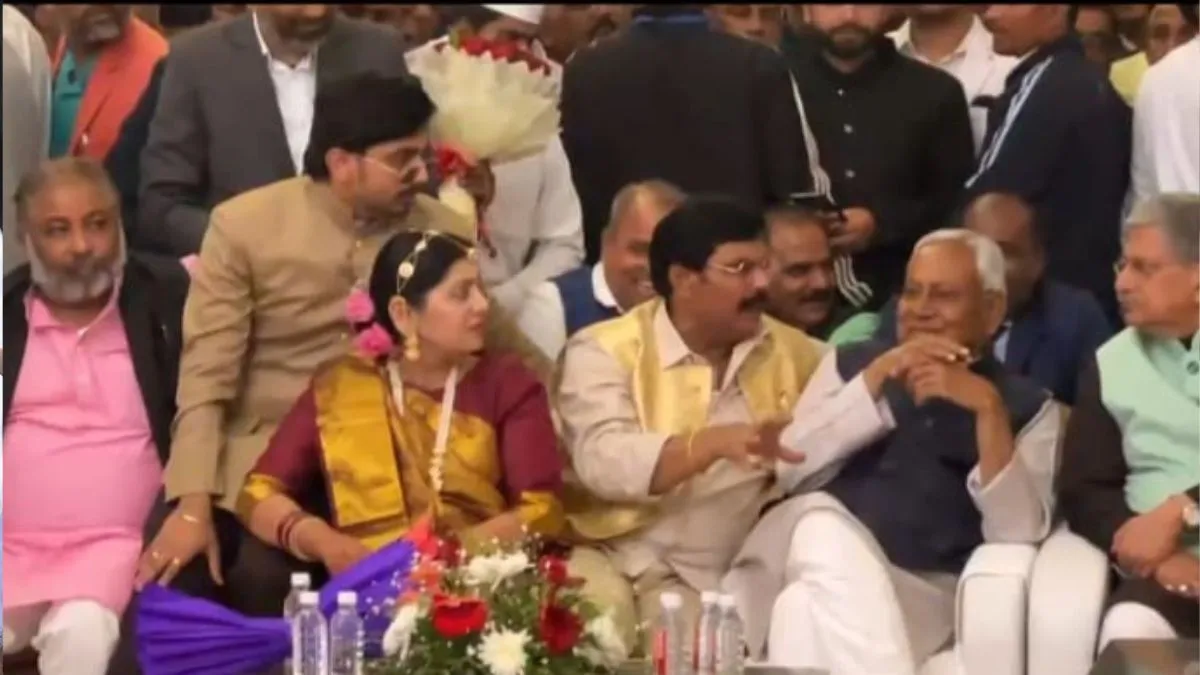 बाहुबली आनंद मोहन की बेटी की शाही शादी में CM नीतीश ने की शिरकत, तेजस्वी रहे गायब Anand Mohan Daughter Marriage, Anand Mohan Nitish Kumar, Anand Mohan Tejashwi Yadav- India TV Hindi