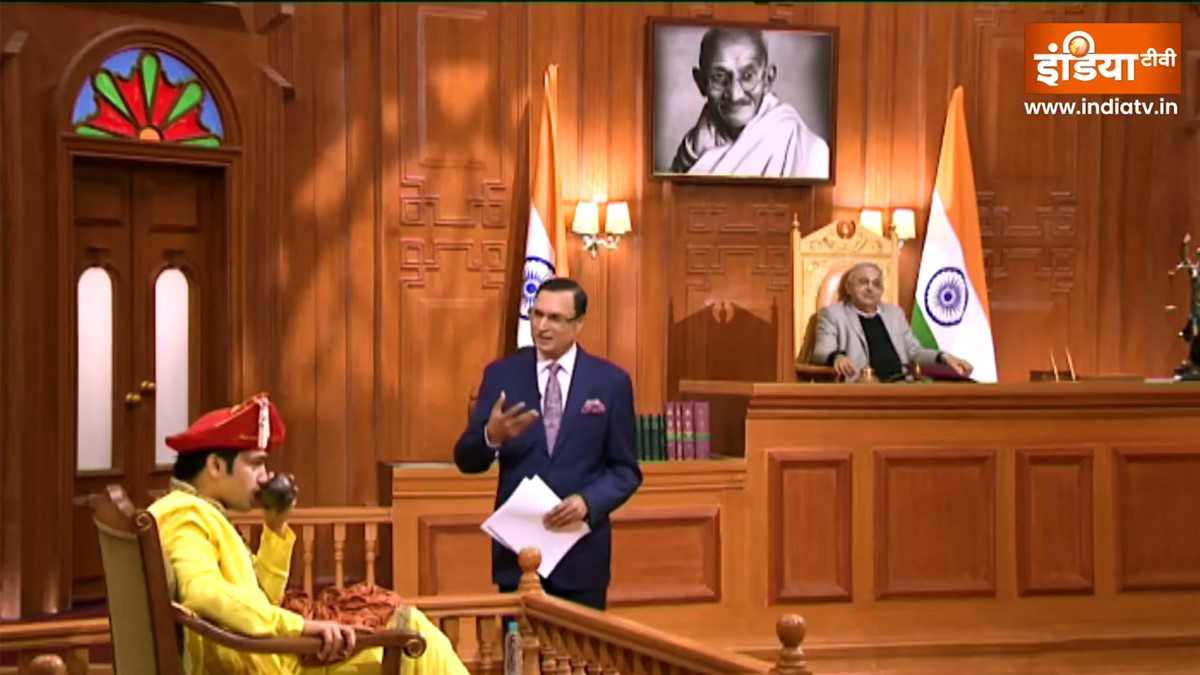 How much is the income of Bageshwar Dham Sarkar? Dhirendra Shastri disclosed in ‘Aap Ki Adalat’ | कितनी है बागेश्वर धाम सरकार की कमाई? ‘आप की अदालत’ में पंडित धीरेंद्र शास्त्री ने किया खुलासा