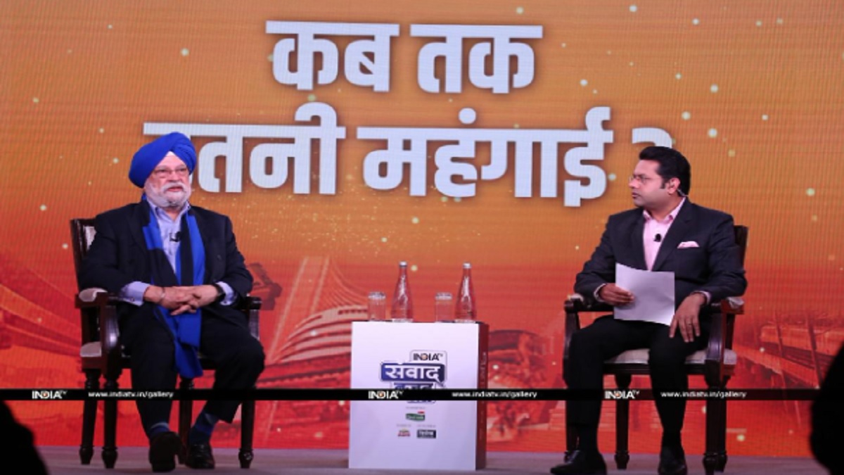 हरदीप पुरी ने अरविंद केजरीवाल पर साधा निशाना, देश की अर्थव्यवस्था को लेकर कही ये बात