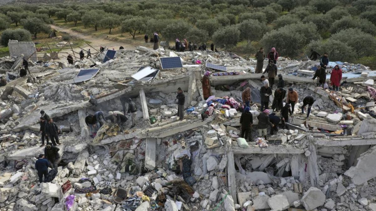 How many Indians stuck in earthquake in Turkey? What is the latest situation? Foreign Ministry replied | तुर्की में आए भूकंप में कितने भारतीय फंसे? क्या हैं ताजा हालात? विदेश मंत्रालय ने दिया जवाब