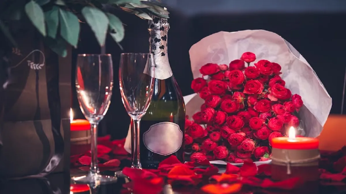 Love Horoscope 2 February 2023: रोमांटिक डेट और क्वालिटी टाइम के साथ इस राशि का बीतेगा दिन, जानिए अपनी लव लाइफ का हाल Love Horoscope 2 February 2023- India TV Hindi