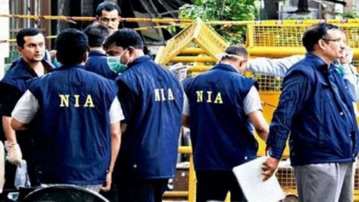 Gangster terror funding case NIA raids at 72 locations in Punjab Haryana Delhi UP and Rajasthan । NIA Raid: गैंगस्टर टेरर फंडिंग केस में बड़ी कार्रवाई, 72 ठिकानों पर एनआईए की छापेमारी से मचा हड़कंप