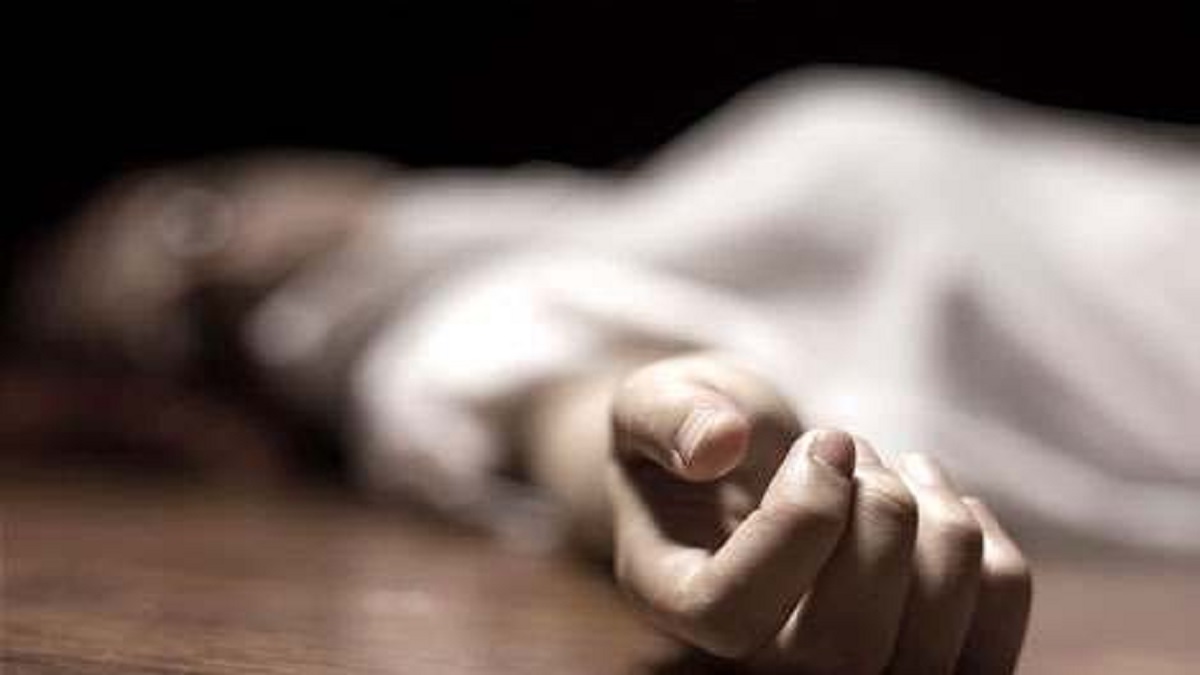 Jammu and Kashmir: Drug addict son strangled his/her mother to death, because of this the incident was executed