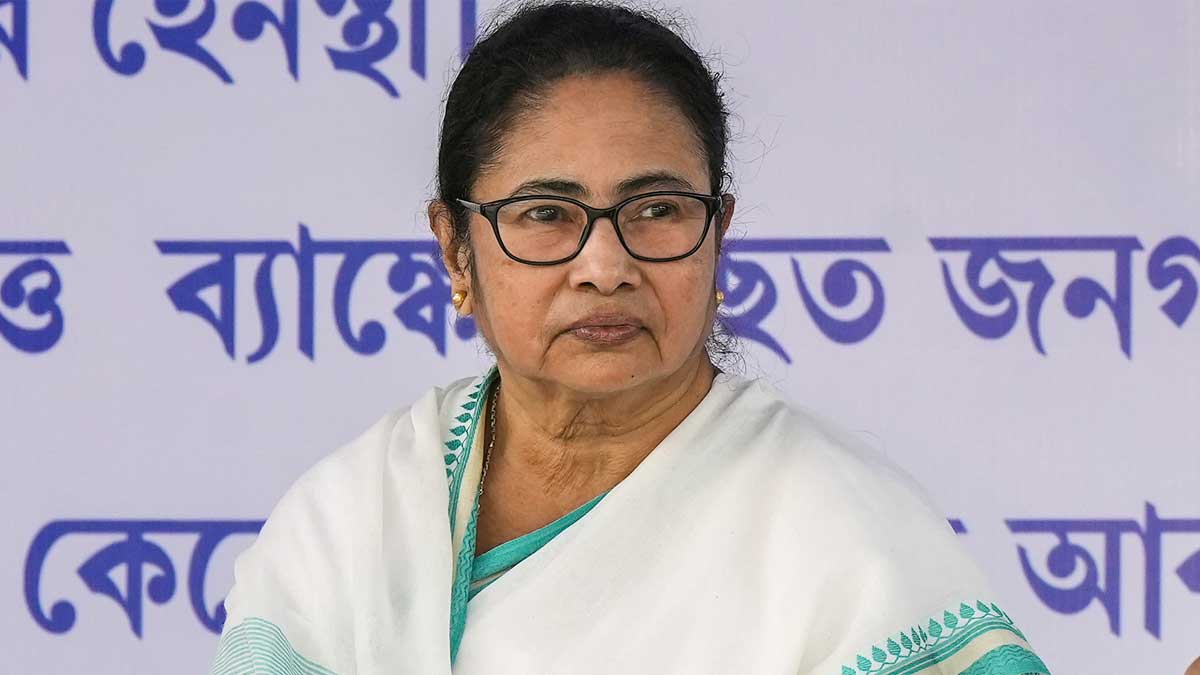 Mamta in trouble on the allegations of not ‘respecting’ the national anthem!  The court said – investigate