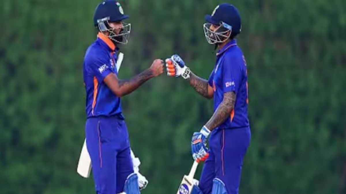 IND vs AUS Batting Orders of Suryakumar Yadav Hardik Pandya Should Be  Changed Dinesh Karthik Says | चेन्नई में टीम इंडिया करेगी यह बड़ा बदलाव! भारतीय  क्रिकेटर ने दिया बयान - India