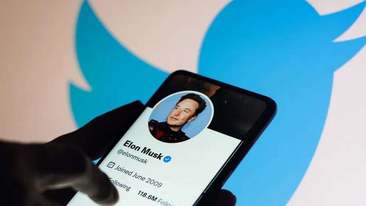 old blue check mark in twitter will be removed from tomorrow April 1