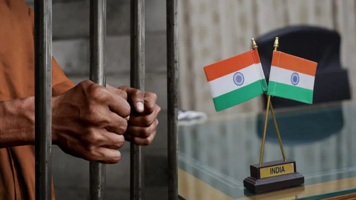 कैदी जो तिहाड़ में बंद था, जेल में ही की पढ़ाई और बन गया IAS अफसर तिहाड़ जेल में रहते हुए पढ़ाई की और IAS अफसर बना- India TV Hindi