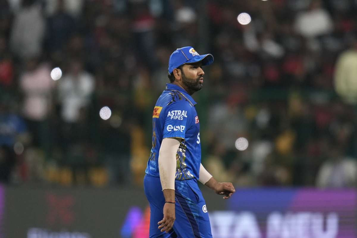 Rohit got angry after losing the second match in a row, the captain got angry on these players