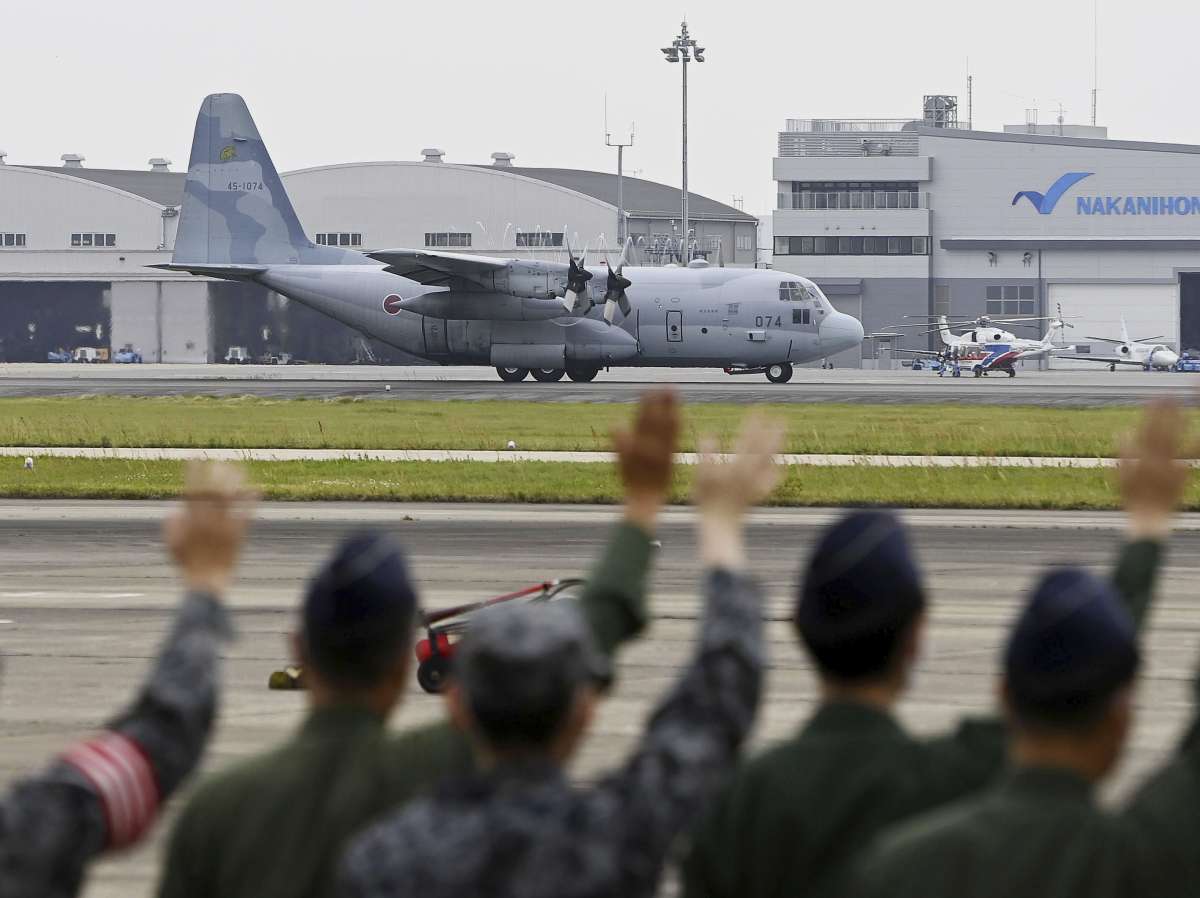 Two Air Force aircraft deployed in Jeddah to evacuate Indians stranded in Sudan, सूडान में फंसे भारतीयों की निकासी के लिए जेद्दा में तैनात किए गए वायुसेना के दो विमान, पीएम मोदी ने दिया था निर्देश