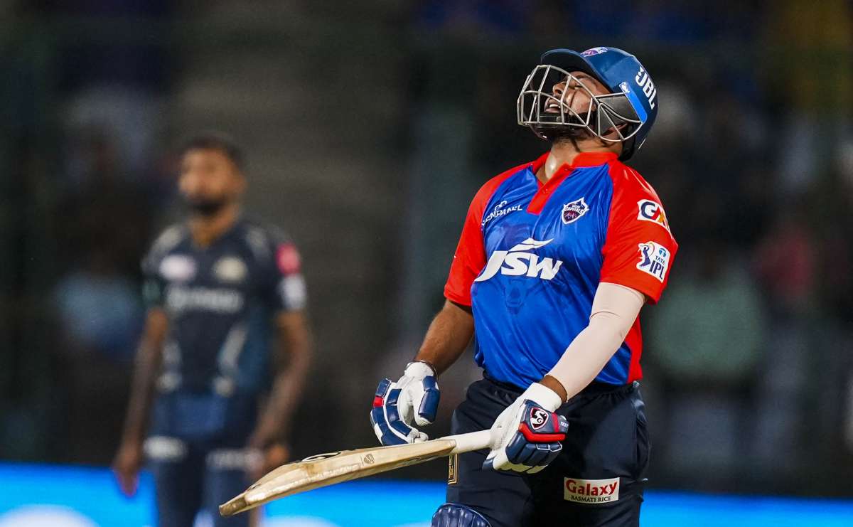 IPL 2023 Prithvi Shaw In Problem Bombay High court Sends Notice in