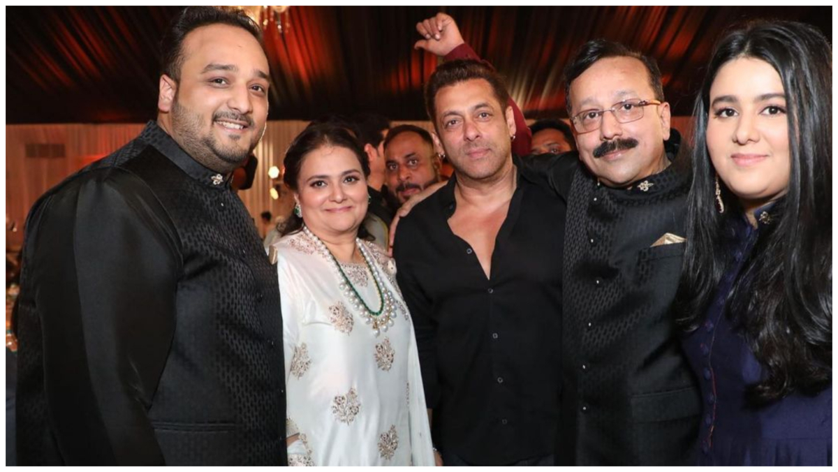 baba siddique daughter arshia siddique latest photos with salman khan ...