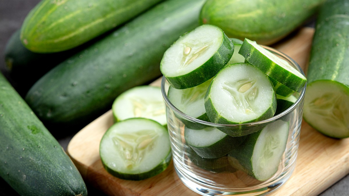 Eating cucumber at this time can increase your pain, know when and how to eat it