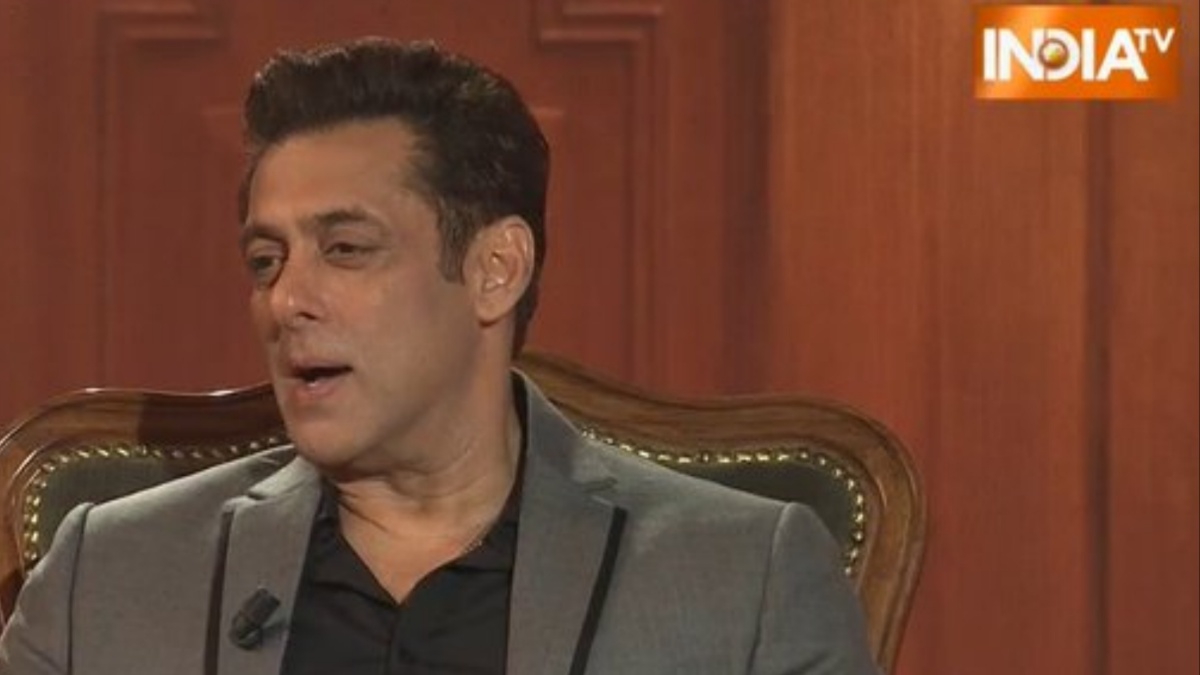 Salman Khan was made to wear a nappy by this person, the actor had to cry, revealed in AapKiAdalat
