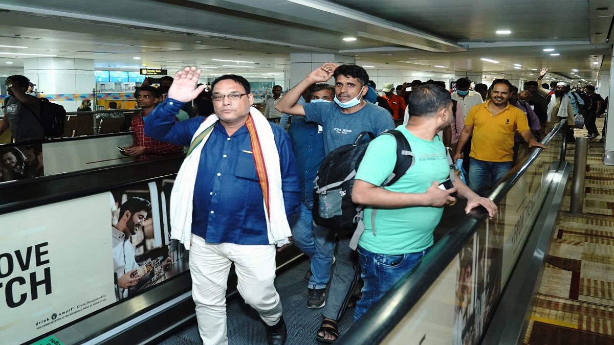 PM मोदी का ‘ऑपरेशन कावेरी’ सफल, सूडान से 360 लोगों को लेकर दिल्ली पहुंचा विमान