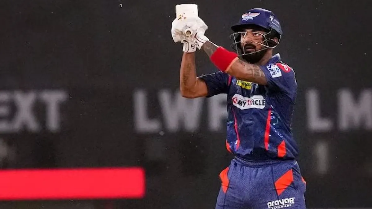 IPL 2023: पहला ओवर खेलते ही बुरे फंसे केएल राहुल, सोशल मीडिया पर जमकर ट्रोल हुए LSG के कप्तान केएल राहुल- India TV Hindi