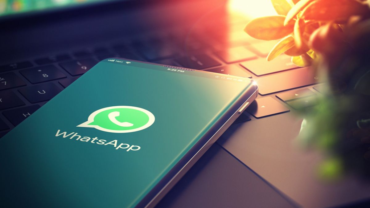WhatsApp Users will now be able to save disappearing messages with keep in chat sender will have veto Power । WhatsApp में अब डिसअपीयरिंग मैसेज को भी कर पाएंगे Save, सेन्डर के पास रहेगा वीटो पावर