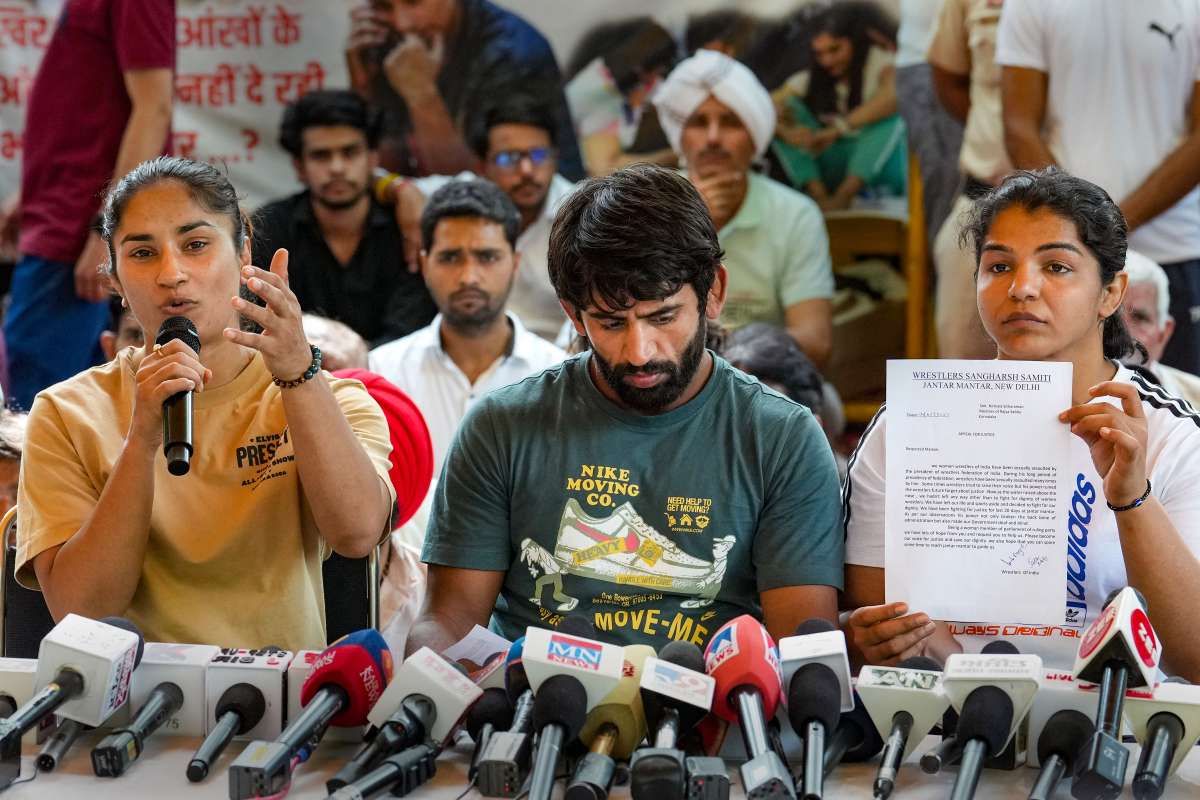 पहलवानों का स्मृति ईरानी को खुला पत्र, महिला सांसदों से की गई ये मांग । Wrestler Protest Wrestlers open letter to Smriti Irani this demand was made to women MPs