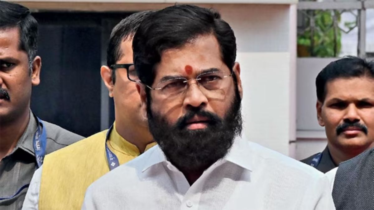 Supreme court verdict on eknath shinde and other mlas disqualification – शिंदे गुट को सुप्रीम कोर्ट से बड़ा झटका