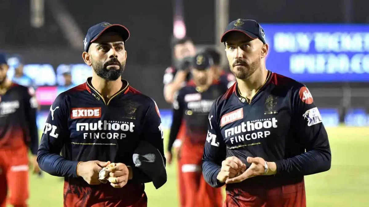 बीच सीजन में बुरी फंसी RCB की टीम, स्टार खिलाड़ी ने अचानक छोड़ा IPL 2023 RCB- India TV Hindi