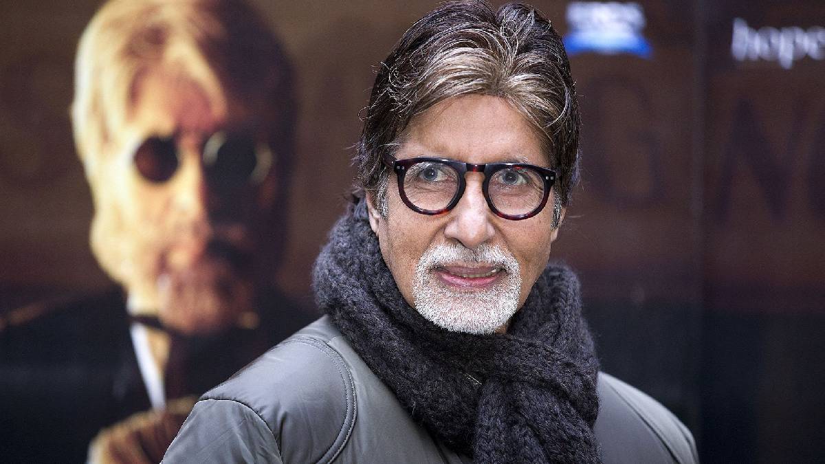 Amitabh Bachchan called actor Sumeet Vyas from the crowd like this, the whole story is funny | Amitabh Bachchan ने इस एक्टर को हजारों की भीड़ के बीच से ऐसे बुलाया था, मजेदार है पूरा किस्सा