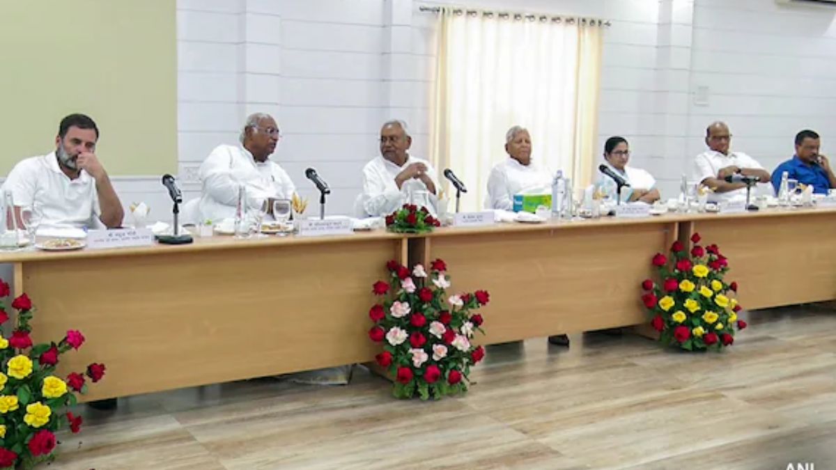 Opposition parties meeting in Bengaluru today, 24 parties and many big leaders will participate