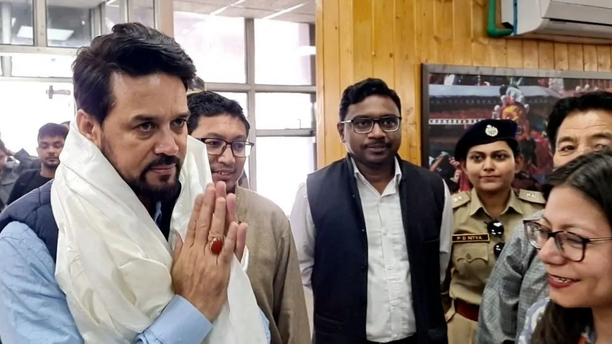 भारत-चीन बॉर्डर पर रहने वाले लोगों को मिलेगी फ्री ‘डिश’ सर्विस, केंद्रीय मंत्री अनुराग ठाकुर ने किया एलान India-China border, India-China border dish, Anurag Thakur, Anurag Thakur Border- India TV Hindi