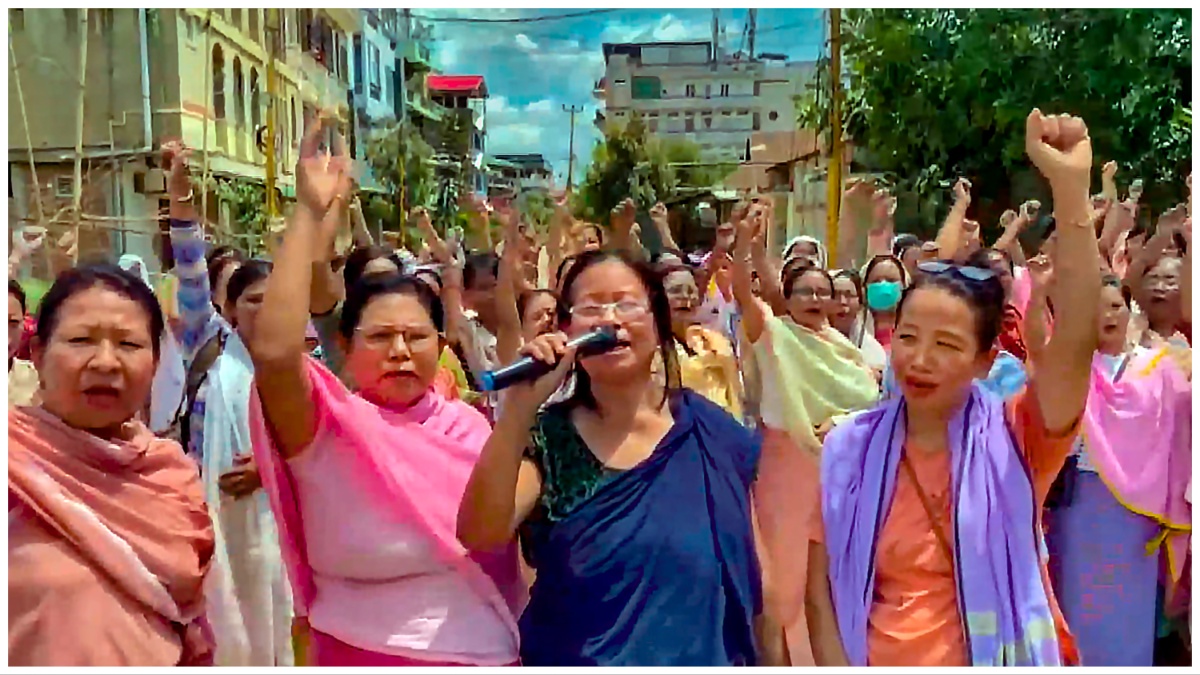 Women’s commission took suo motu cognizance on Manipur issue, read how the leaders reacted
