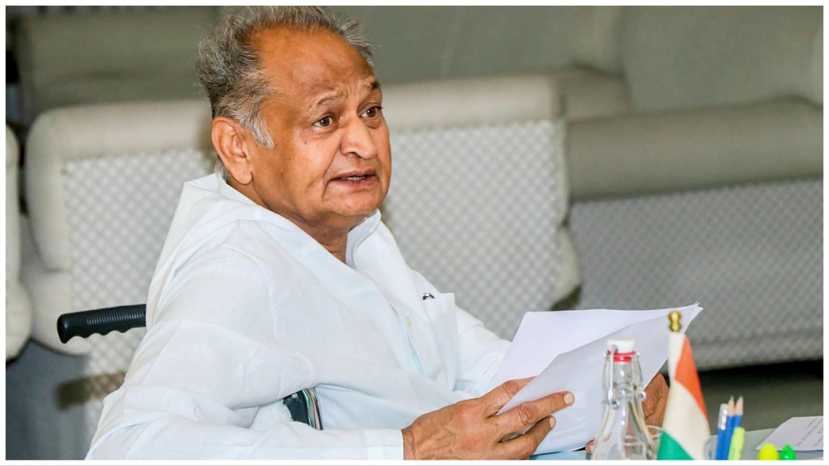 अशोक गहलोत ने ट्वीट कर पीएम नरेंद्र मोदी से की ये मांग, भाषण हटाए जाने