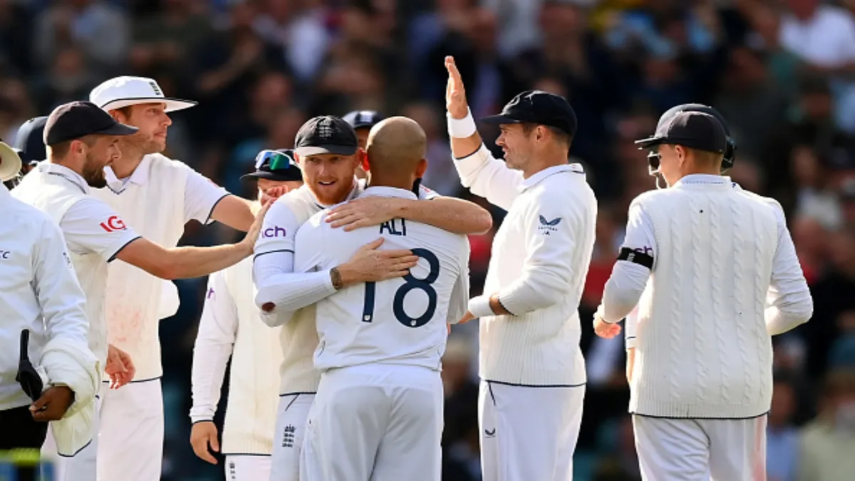 स्टुअर्ट ब्रॉड के साथ इंग्लैंड का ये खिलाड़ी भी हुआ रिटायर, आखिरी टेस्ट में जीत के बाद लिया फैसला Ashes 2023- India TV Hindi