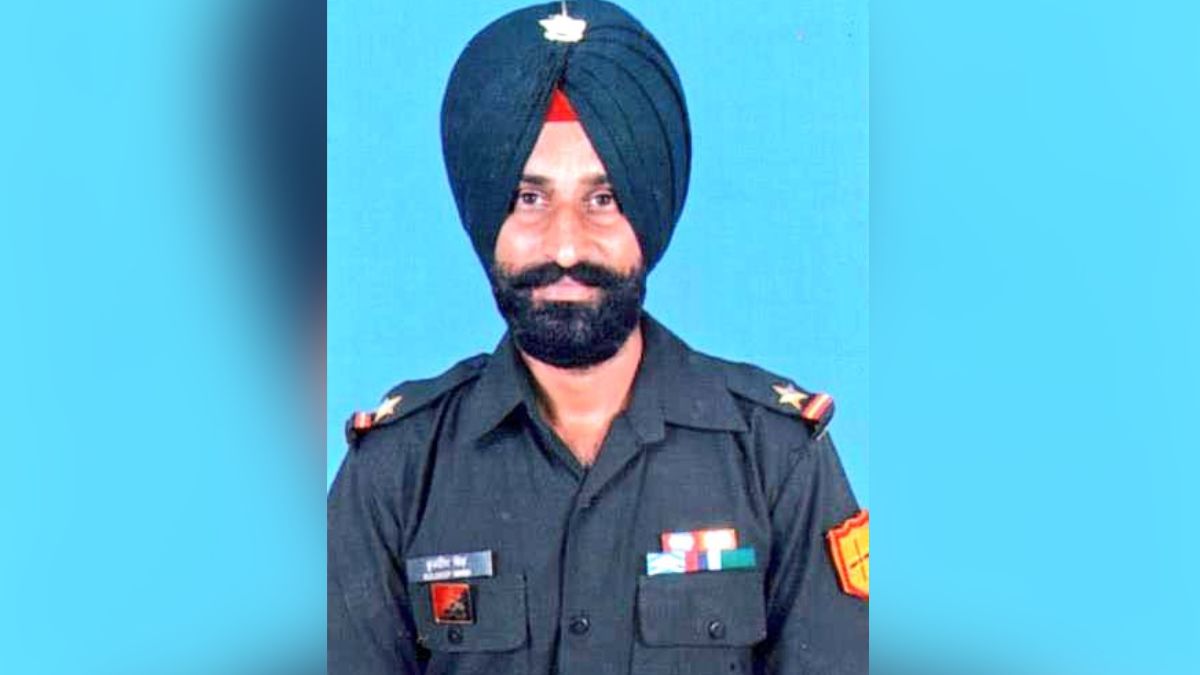 Jammu and Kashmir: Naib Subedar Kuldeep Singh washed away in flood in remote area of ​​Poonch