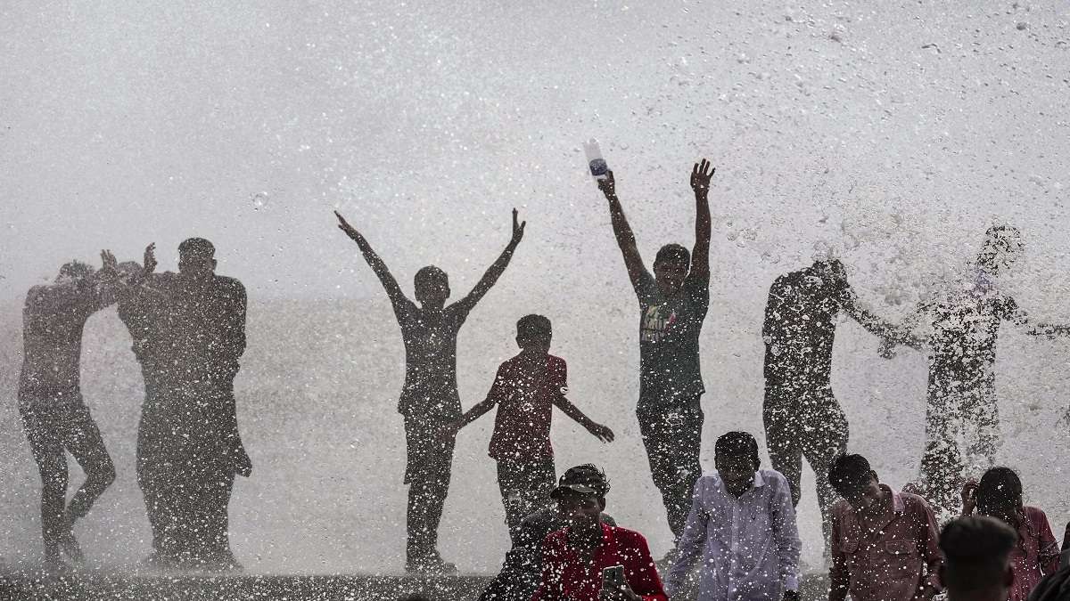 Torrential rains in Mumbai in next 24 hours, orange alert in these districts of Maharashtra