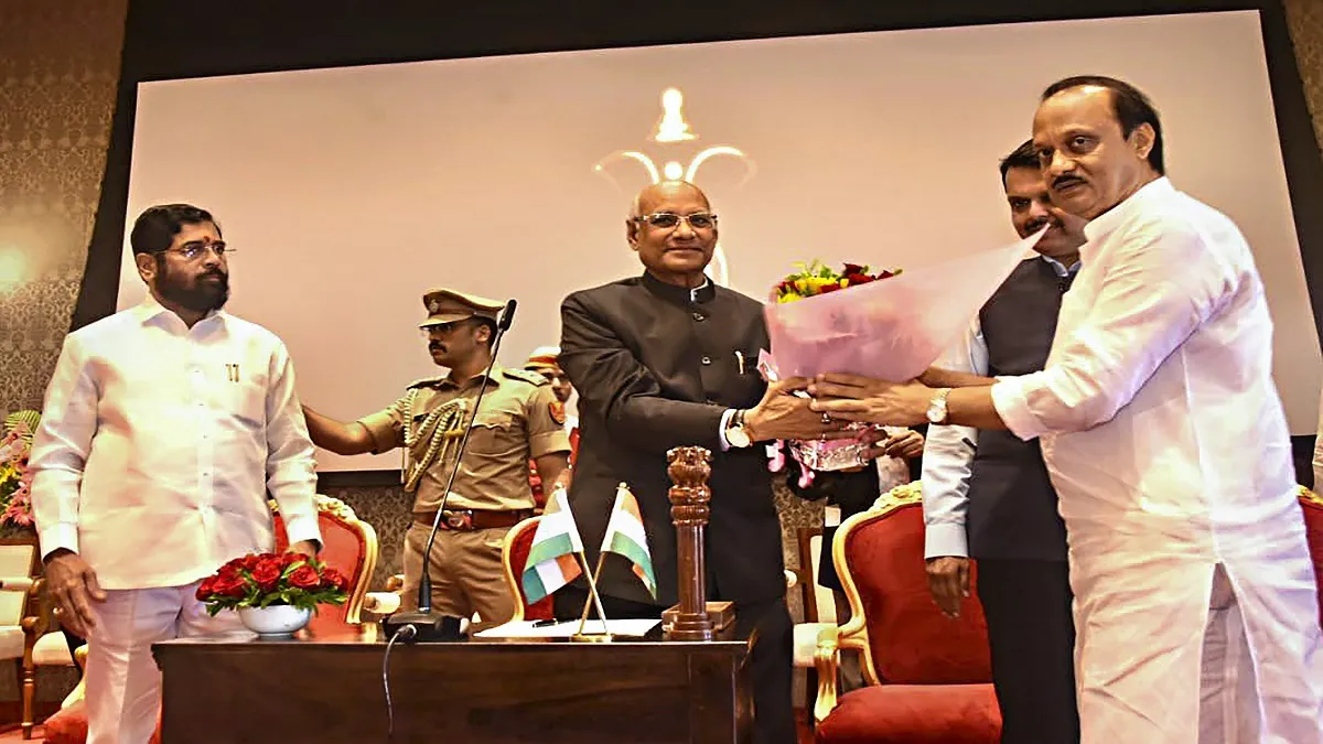 खतरे में शिंदे की कुर्सी? शिवसेना के समर्थन के बगैर भी BJP की सत्ता रह सकती है कायम; समझें महाराष्ट्र का समीकरण eknath shinde- India TV Hindi